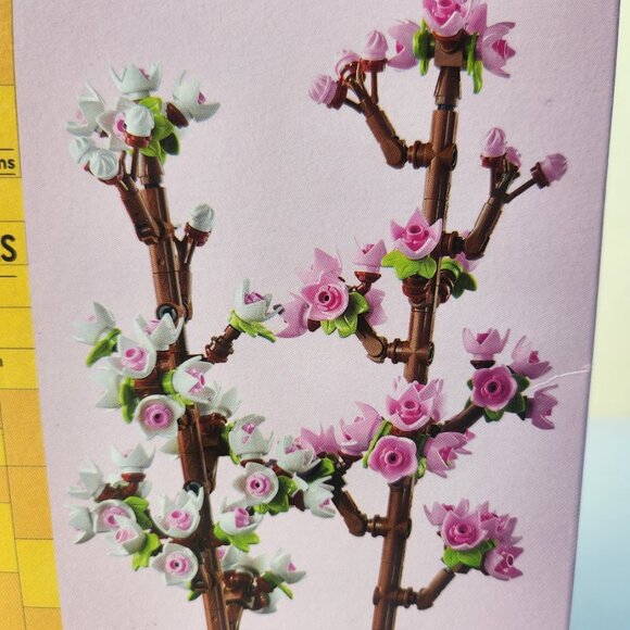 NEW LEGO Cherry Blossom Flower Decor Display Bouquet 40725 Stocking Stuffer Make - Picture 8 of 9